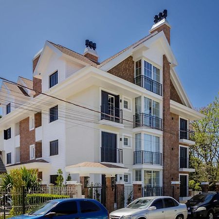Novo Maravilhoso Apartamento No Centro - Gramado Apartment Екстериор снимка